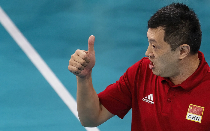 kaiyun.com-吃力不讨好：匡琦遭北京球迷炮轰，挖李玥凝又被山东球迷骂|山东队|天津|二传|李月凝|山东女排_新浪新闻