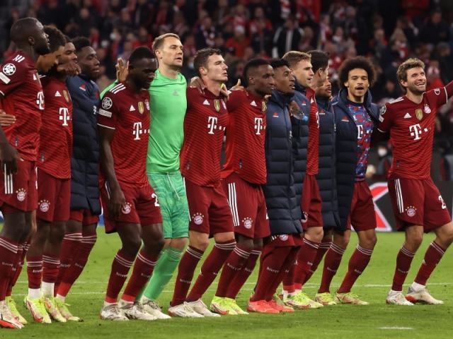 开云中国官网-新阵型，5个精彩进球，莱万百场戴帽，拜仁又嗨翻了！