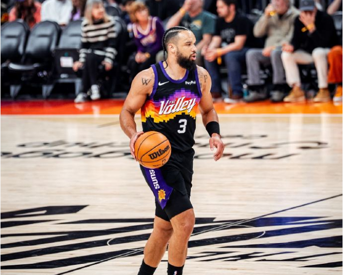 开云官网首页-格林压哨三分绝杀！狄龙7分钟伤退太阳双加时险胜魔术 贝恩34分